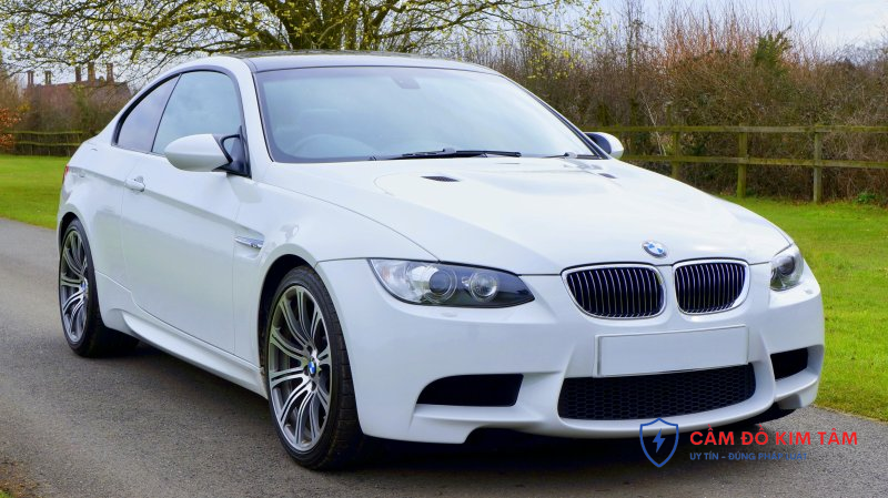 Điều kiện cần biết khi cầm xe hơi để đảm bảo quyền lợi và trách nhiệm