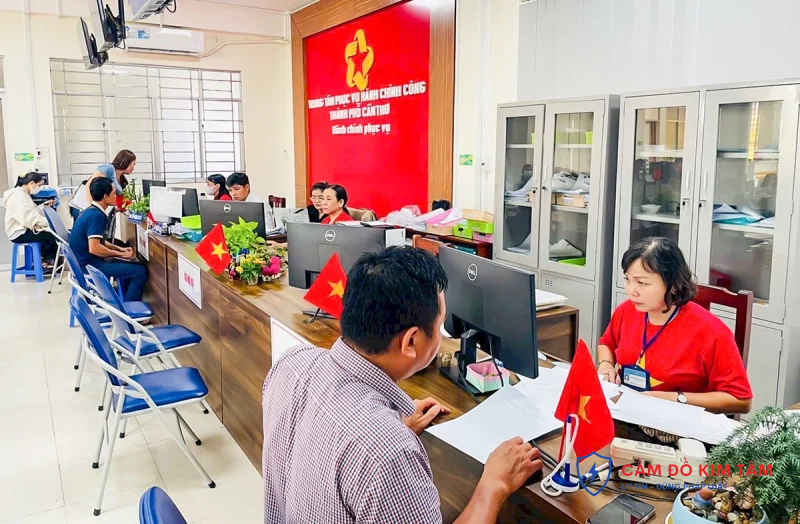 Cách cầm sổ đỏ không chính chủ và những điều cần lưu ý