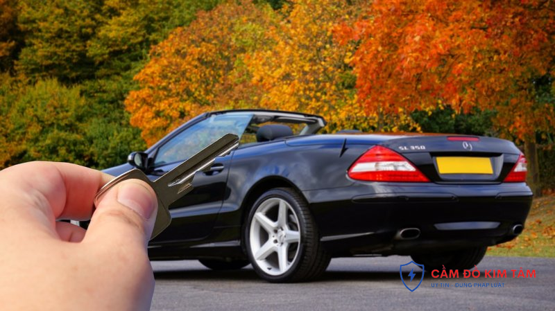 Cầm giấy tờ xe ô tô biển tỉnh uy tín: Hướng dẫn và lưu ý cần biết