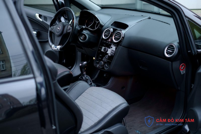 Hướng dẫn cầm giấy tờ xe ô tô tại Hải Dương một cách hợp pháp và an toàn