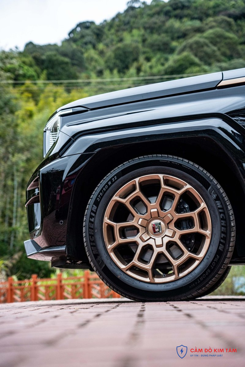 Hướng dẫn cầm giấy tờ xe ô tô tại Phúên hiệu quả và an toàn