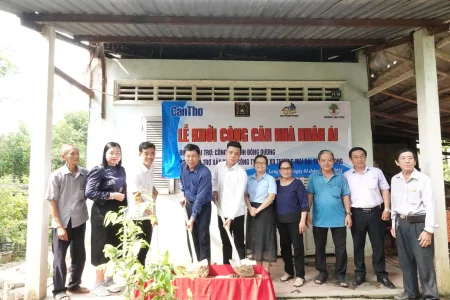 Thêm một Căn nhà nhân ái được khởi công tại quận Bình Thủy 
