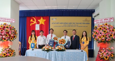 Công ty Điện lực Long An và PVcomBank - chi nhánh Long An ký kết hợp đồng thu hộ tiền điện