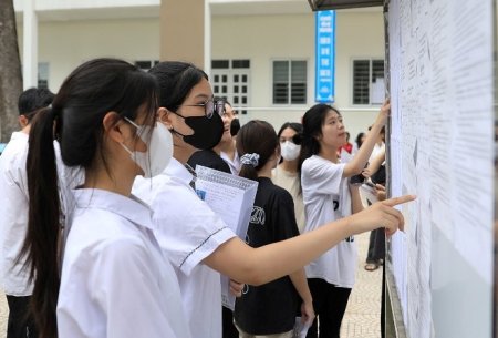 147 học sinh trúng tuyển bổ sung vào lớp 10 ở Hà Nội