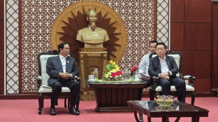 Không ngừng vun đắp mối quan hệ Việt Nam - Campuchia ngày càng phát triển