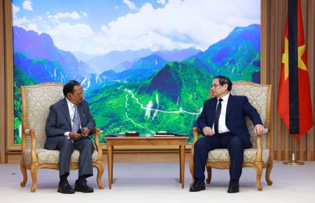 Thủ tướng Phạm Minh Chính tiếp Cố vấn An ninh Quốc gia Ấn Độ Ajit Doval