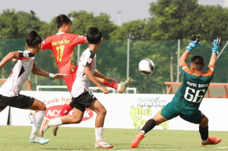 U15 Long An thất bại trong ngày ra quân   